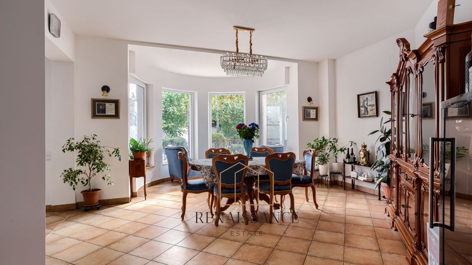 Timisoara - Girocului Vila 12 Camere 4 Bai | 497mp Utili 1373mp Teren - Poză 12