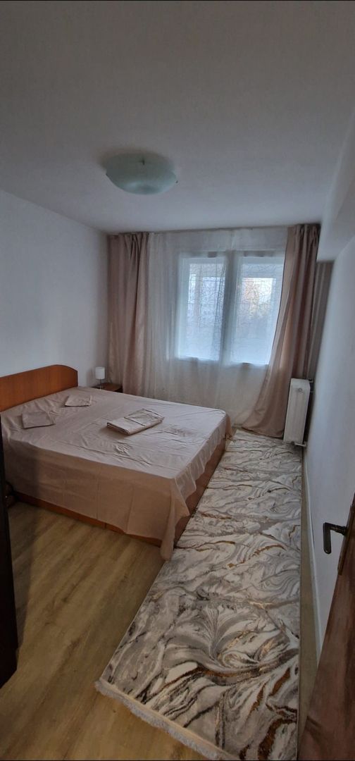 AP. 3 CAMERE DRISTOR, RENOVAT, BUCATARIE INCHISA, METROU 5 MINUTE - Poză 3