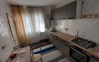Apartament 2 camere, decomandat et.2, Ultracentral - Poză 3