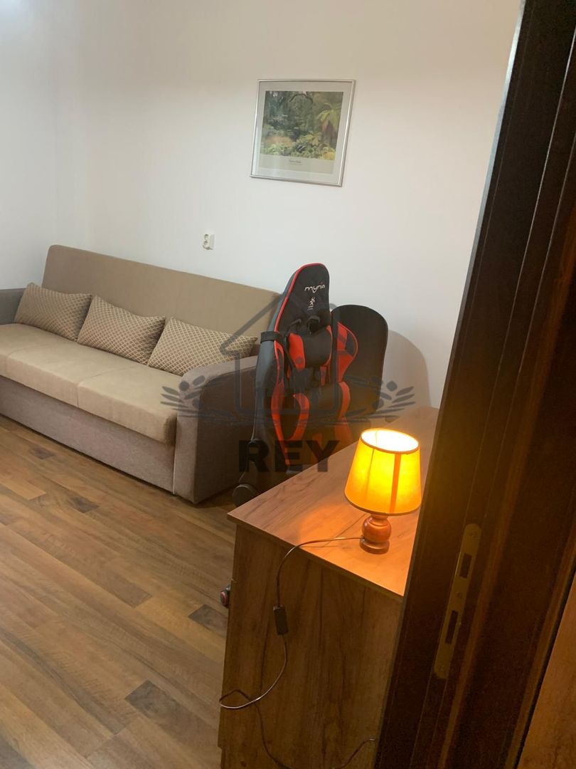 Apartament 3 camere decomandat la vilă/etaj intermediar/loc de parcare - Poză 11