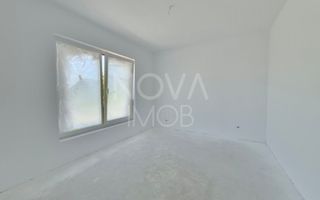 Casa tip duplex, la alb - Sura Mica - COMISION 0 - Poză 12