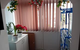 Apartament 2 Camere | Semidecomandat | Balcon Închis | Etaj 3 - Poză 4