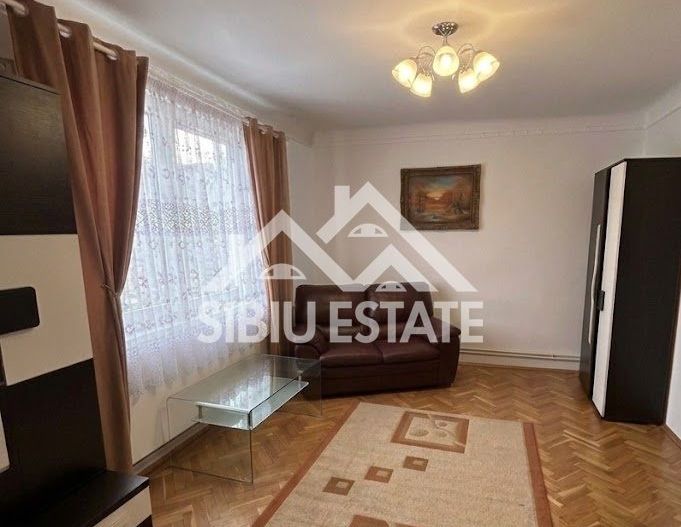 Vila cu Deschidere de 21m – Calea Poplăcii (Langa Parc) 950mp teren - Poză 9