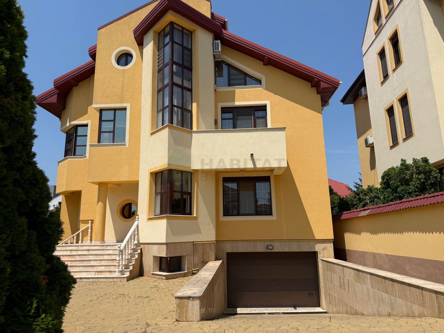 Vila 9 camere cu piscina si teren de 1.000 mp - Poză 35