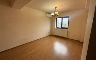 Apartament 3 Camere Decomandat Central et 1/4 - Poză 3