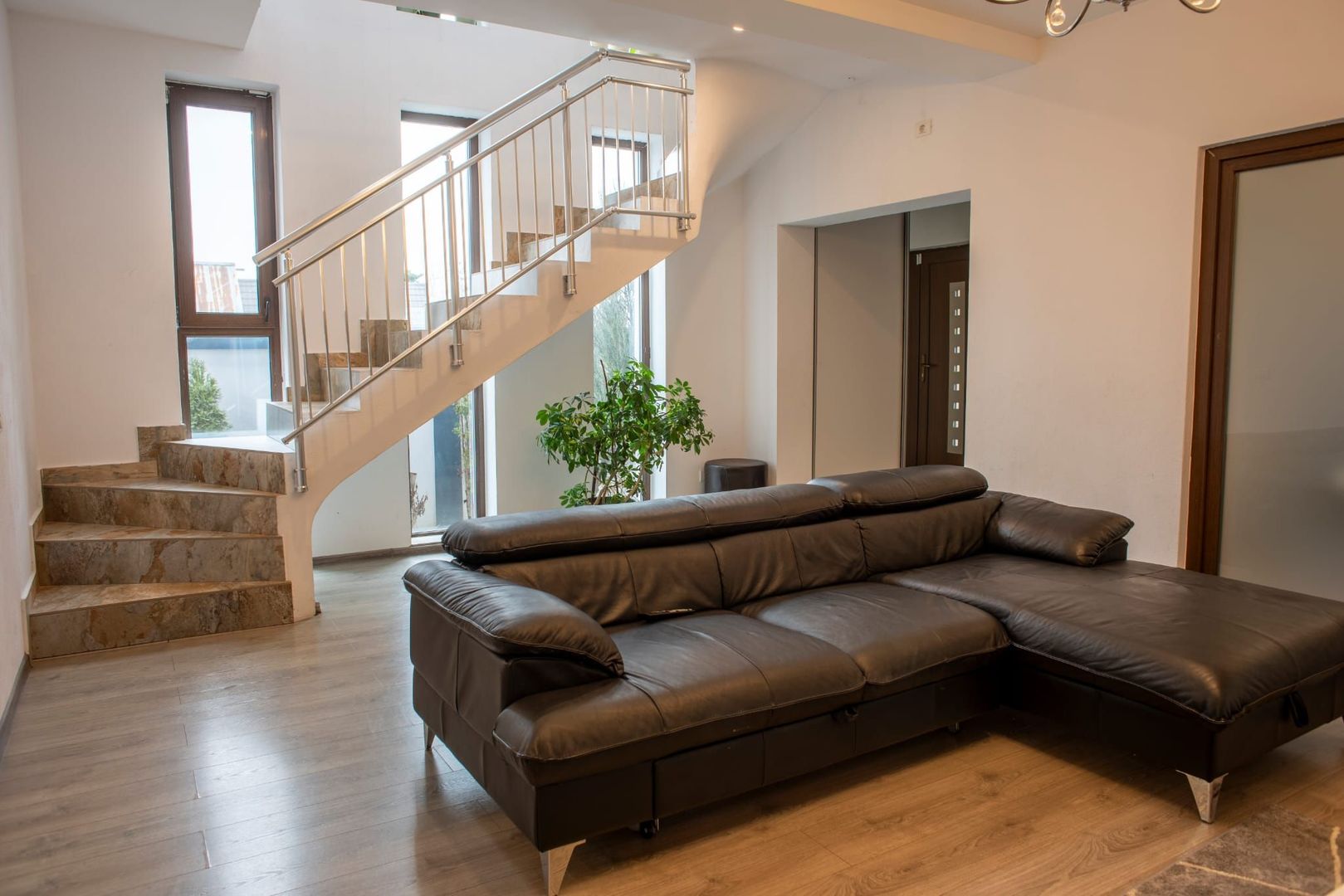 vila individuala Chitila - Poză 4