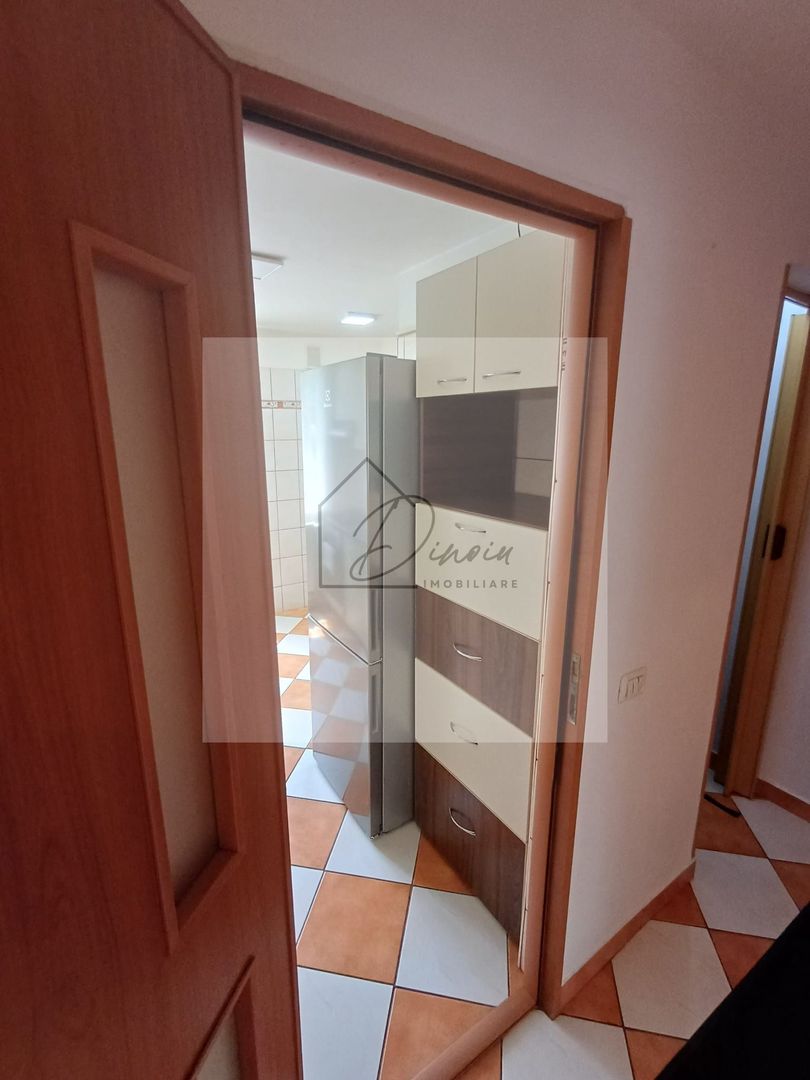 Apartament 3 camere Resita Crisului I complet mobilat + boxa + parcare - Poză 23