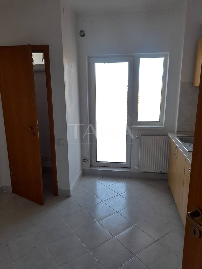 Apartament 2 camere decomandat cu garaj, zona Europa - Poză 5