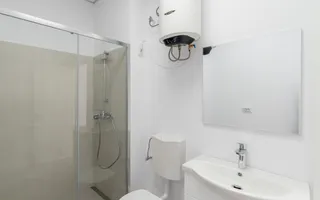 Spațiu comercial generos – 160 mp – poziție premium pe Craiovei! - Poză 17
