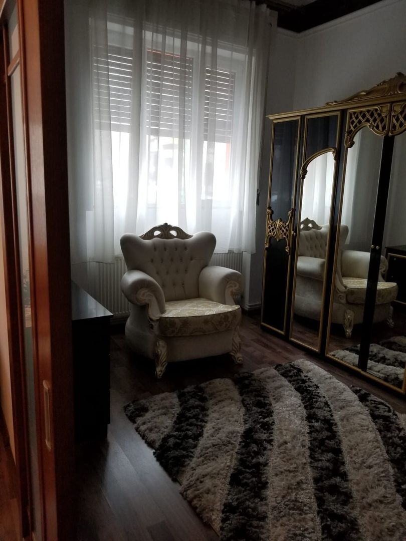 Apartament 32 camere Centrul Civic-zona ONIX - Poză 5