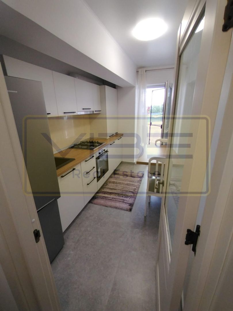 Popas Pacurari- Carrefour Market - O camera + Parcare - Poză 8