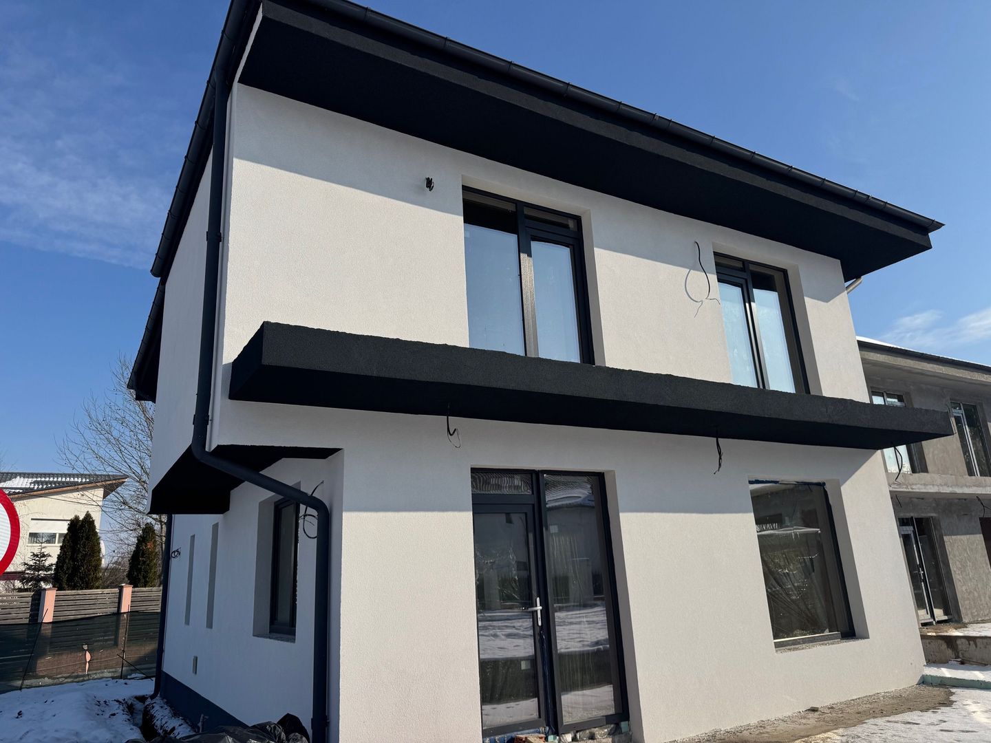 Vile individuale Otopeni Mega 23 august, zona BUNA - Poză 1