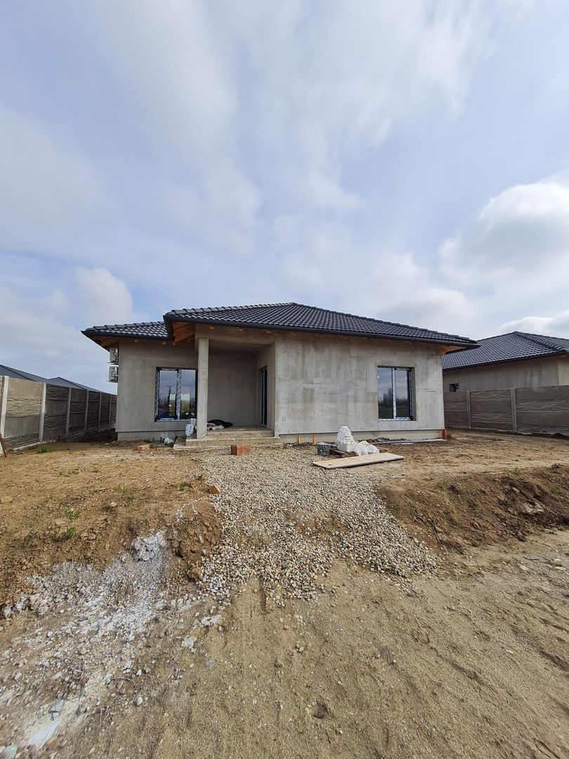 Casa individuala pe parter în Mosnita - Poză 22