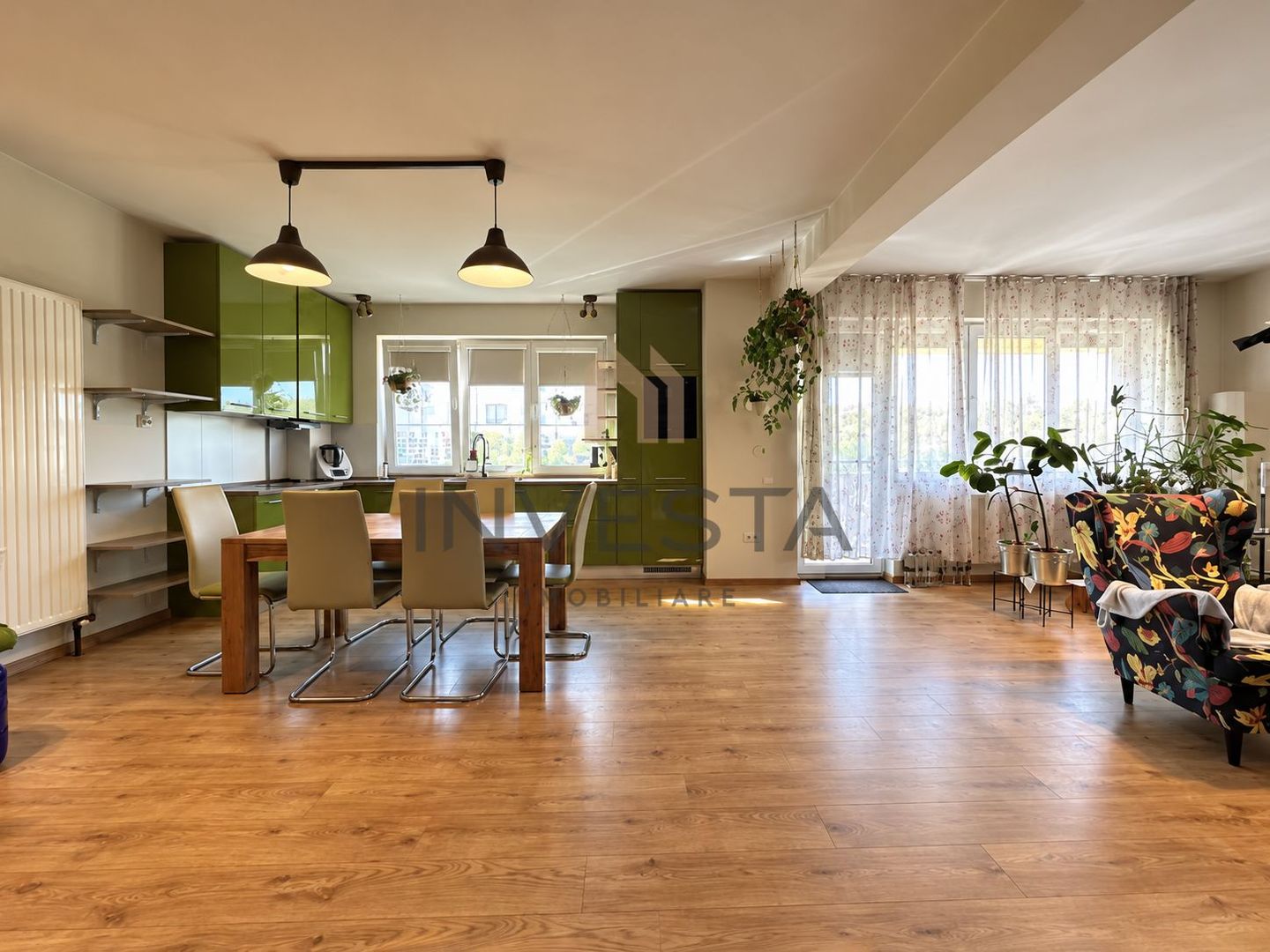 Apartament 3 camere de 117 mp cu 2 parcari incluse, cartier Buna Ziua! - Poză 1