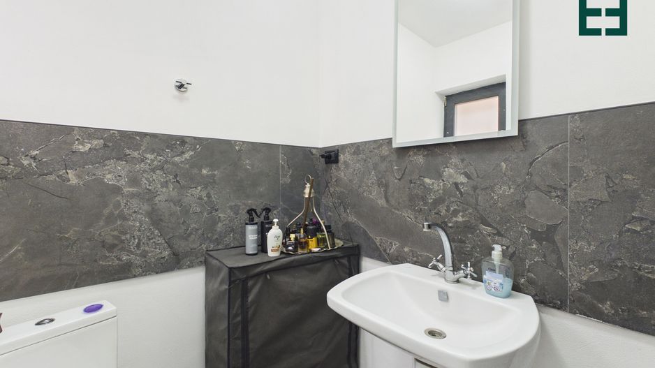 Casă cu 3 camere - Tisa Nouă - Arad - Poză 3
