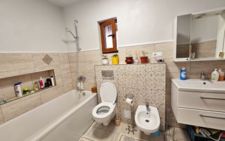 Casa cu 5 camere, 868 mp teren, ideala pt. 2 familii, zona Valea Popii - Poză 13