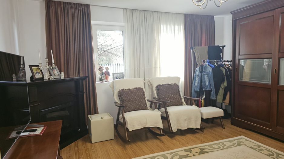 De vanzare casa in comuna Pechea, 165.000 euro negociabil - Poză 4
