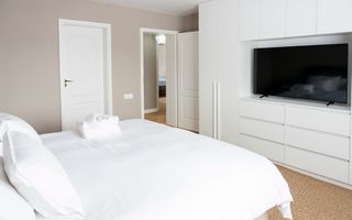 Vila de inchiriat | Silistea Snagovului | Aproape de lac-ponton privat | Jacuzzi - Poză 15