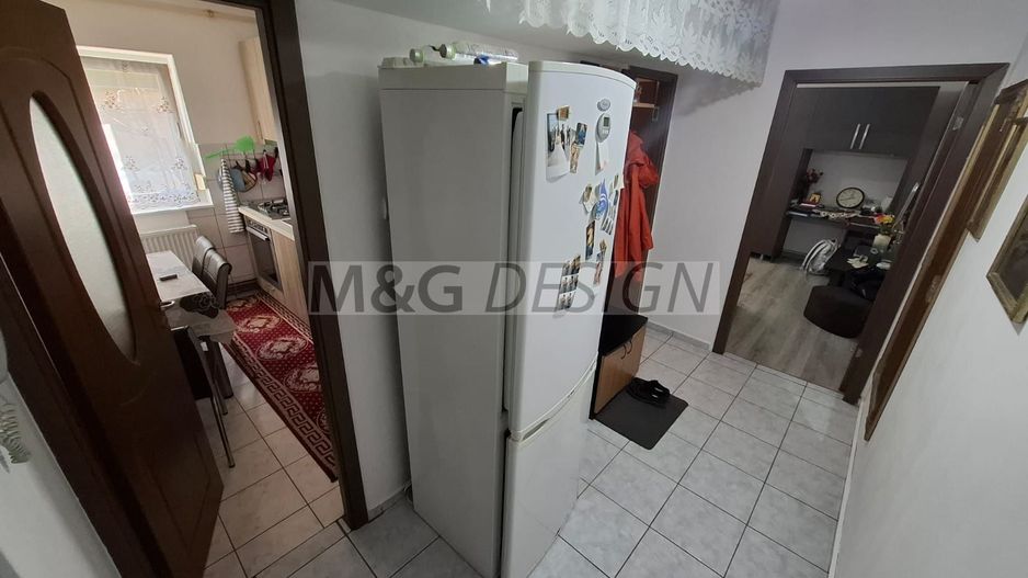 Apartament cu 1 camera decomandat, parter inalt, centrala gaz, clima - Poză 2