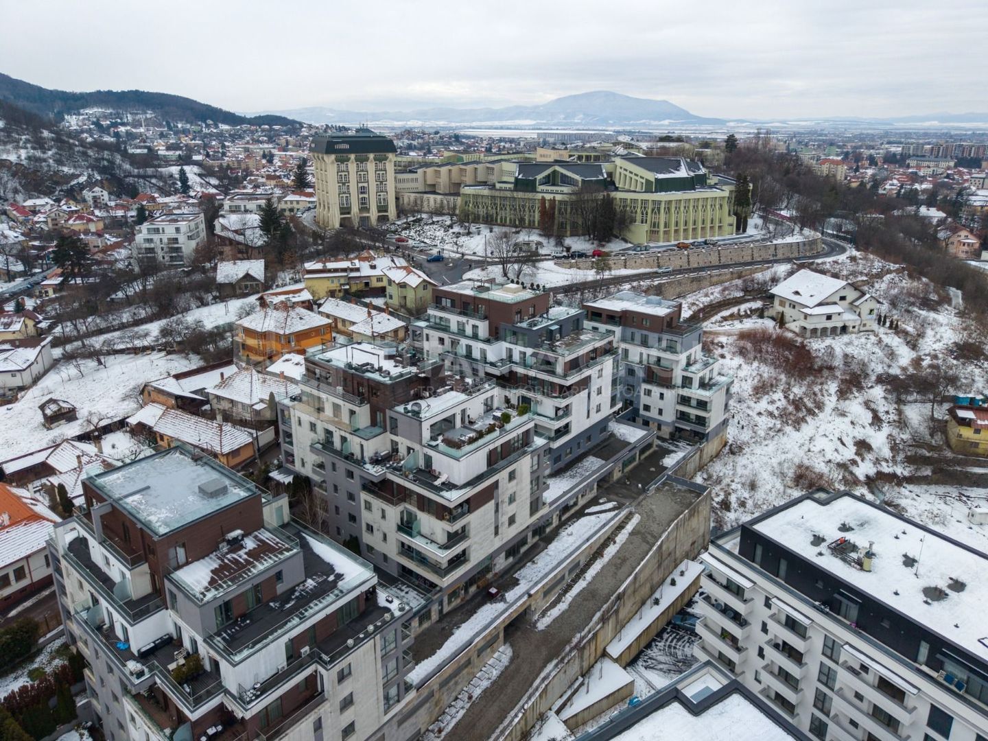 APARTAMENT 2 CAMERE – DEALUL MORII RESIDENCE, BRAȘOV + LOC DE PARCARE SI BOXA - Poză 29