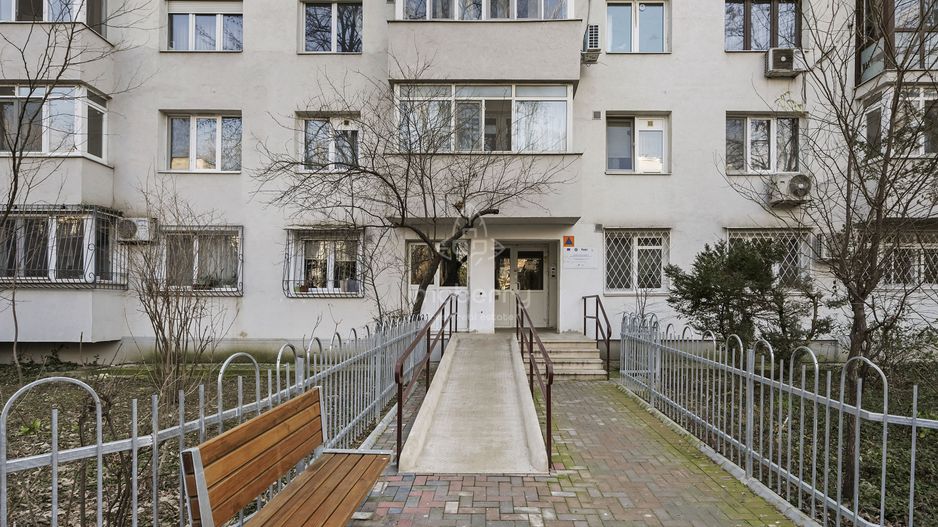 2 camere | Metrou | Parc | Decomandat | Mobilat & Utilat | Disponibil - Poză 17