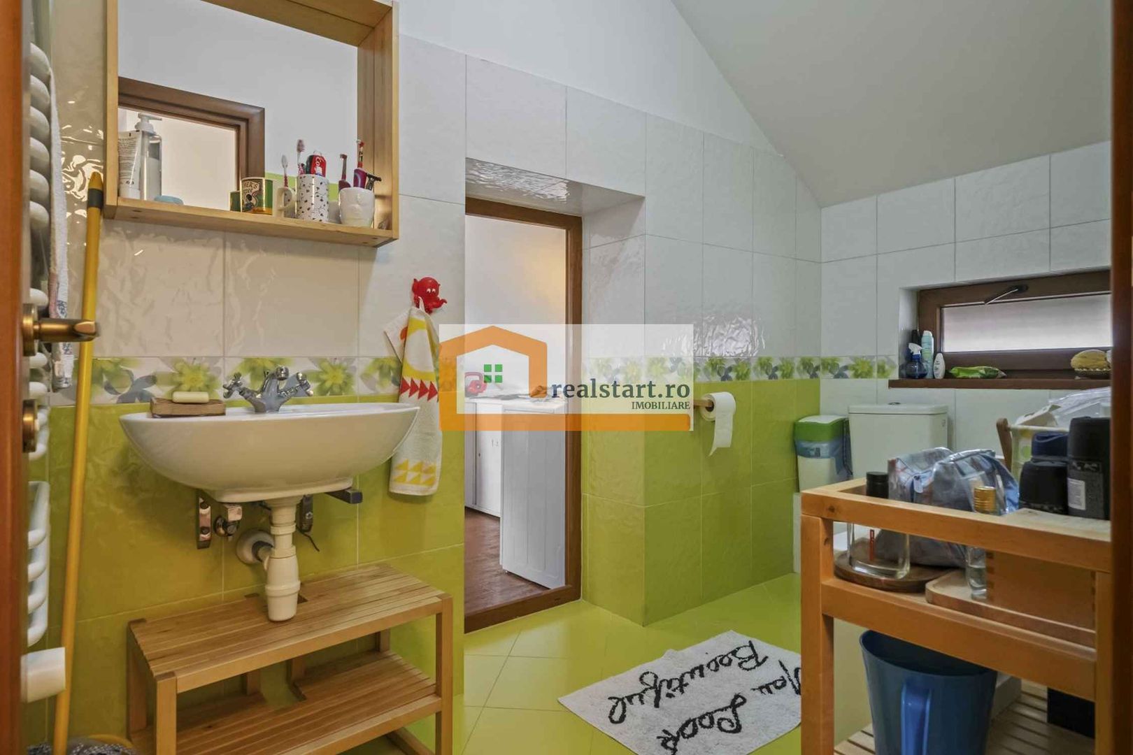 Langa Padurea Corbeanca, P+M, teren 780mp, terasa 35mp, mobilata&utilata - Poză 16