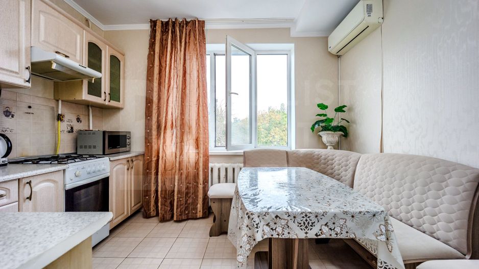 Vânzare, apartament, o cameră, str. Florilor, Râșcani - Poză 2
