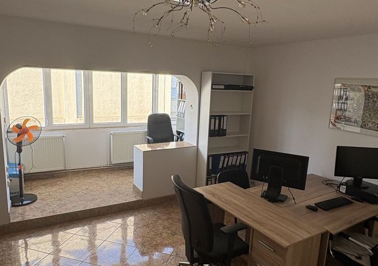 Apartament 3 camere | Aviatiei | Centrala Proprie | 1 minut metrou - Poză 1