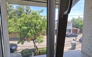 Garsoniera Etaj 1 cu Baie, Podu Ros! - Poză 4