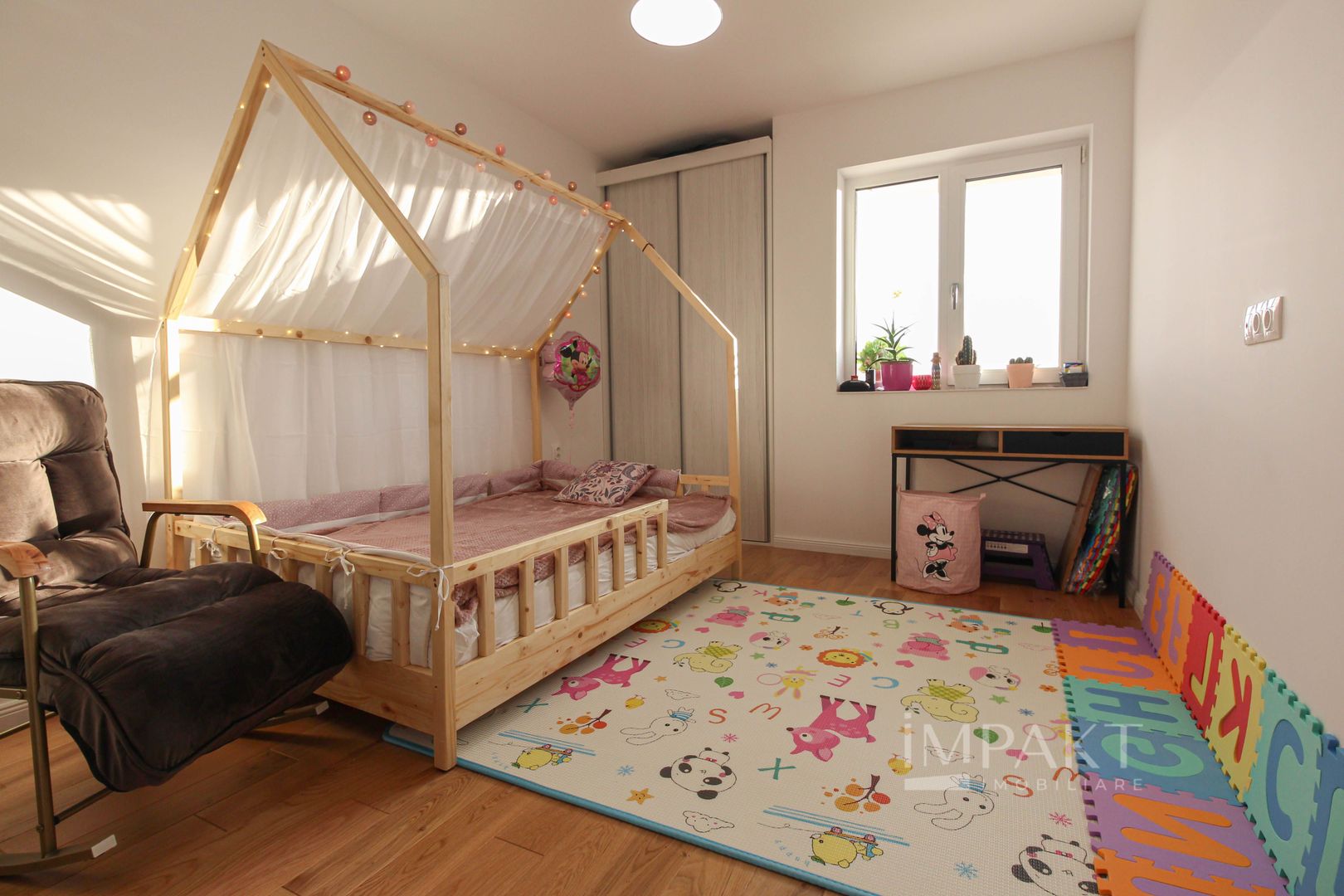 Apartament la CHEIE, zona Vivo! - Poză 11