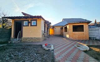 Casă 4 camere, renovată, mobilată, utilată, 410 mp teren, zona Centru - Poză 17