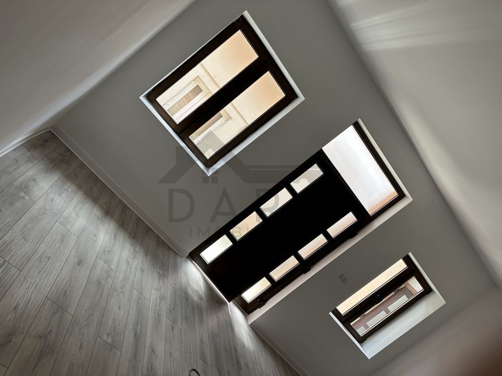 🏢🔥 BIROU MODERN ÎN TÂRGU MUREȘ - Poză 2
