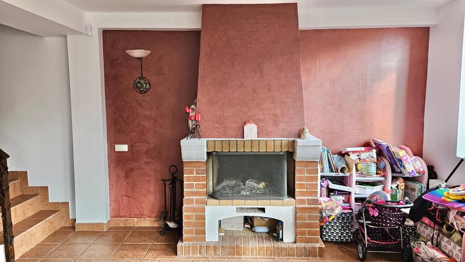 Casa de vacanta la liziera padurii cu vedere libera catre muntii Bucegi - Poză 6