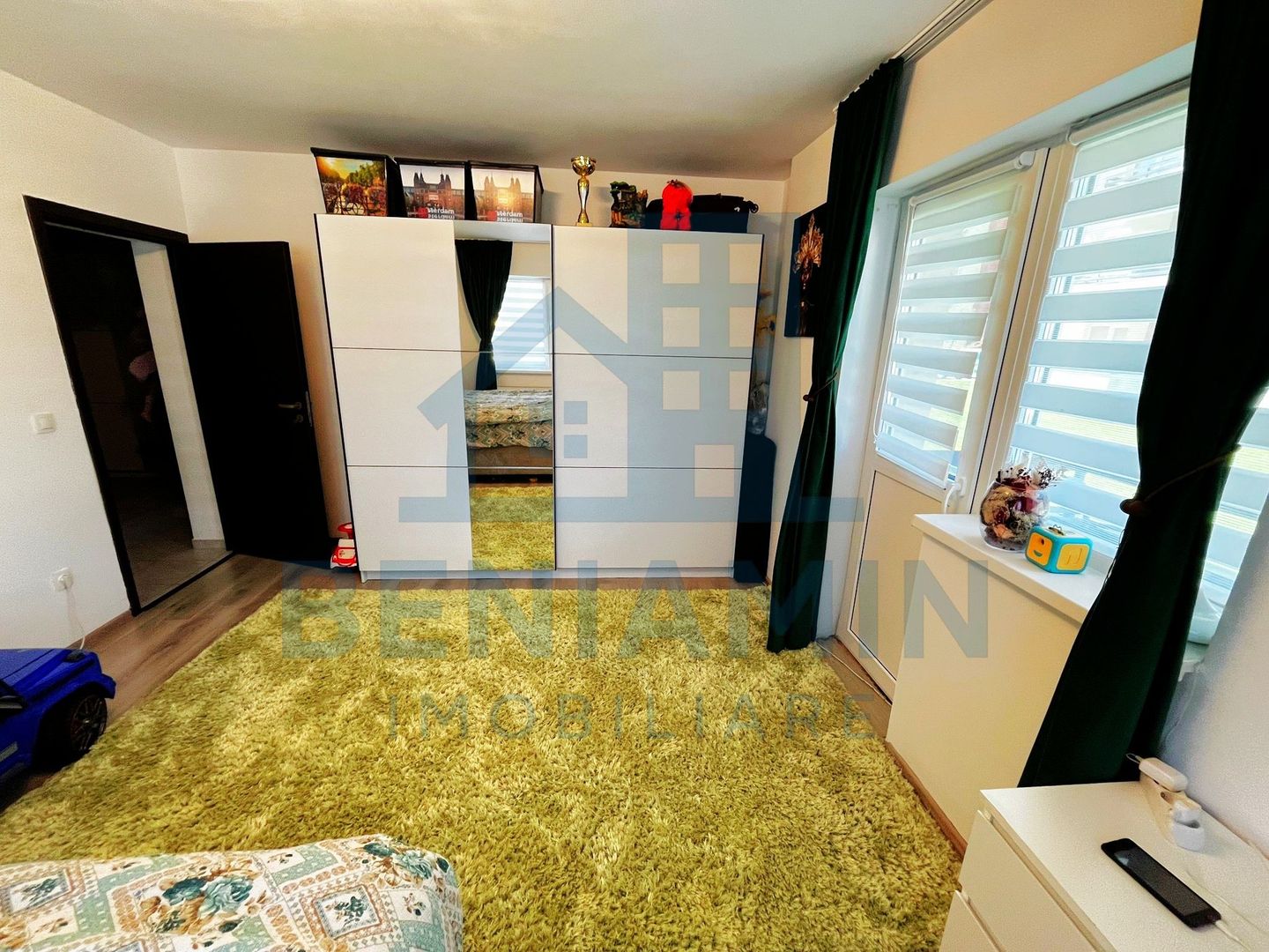 Studio-Parter-38mp-Centrala Termica-Terasa-Sanpetru-Mobilat-Utilat - Poză 2