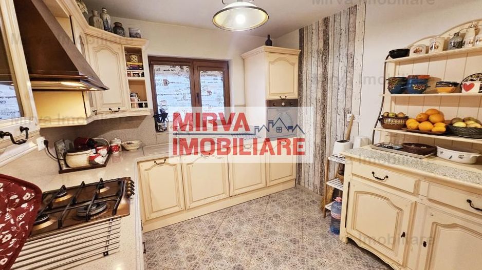 🏡 Vilă elegantă cu 6 camere – Bănești, zona Primăriei - Poză 21