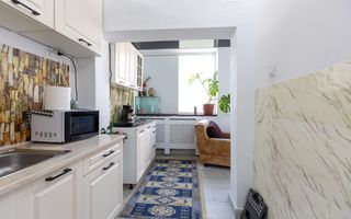 Clădire și teren de investiție, central Roman - Poză 15