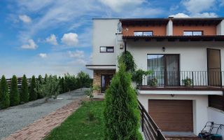 1/2 Duplex mobilat, utilat, cu garaj, D+P+1E, 397 mp teren, Cetate - Poză 1