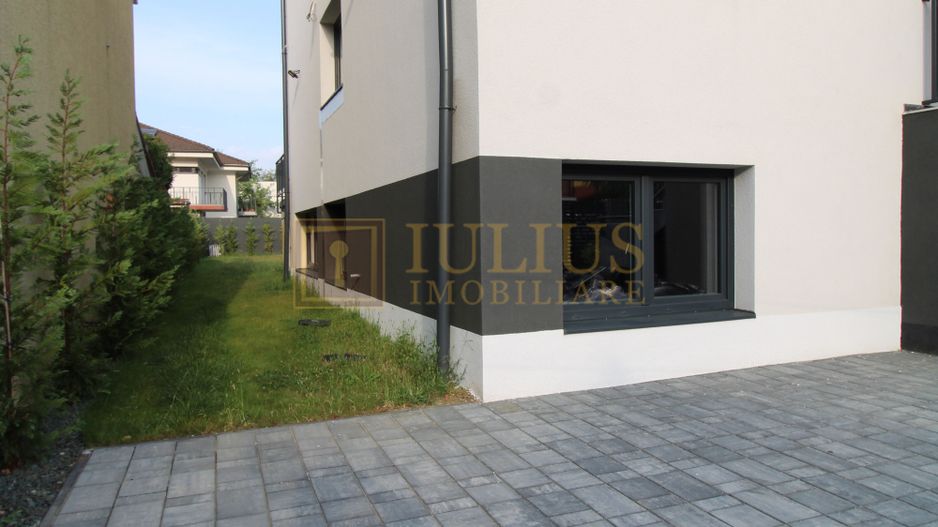 Casa zona Lunei, 5 camere + 3 bai, centrala proprie, rezidential sau birouri ! - Poză 4