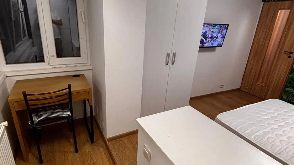 AP. 2 CAMERE- APARATORII PATRIEI, CENTRALA, PARCARE, METROU 7 MIN - Poză 7