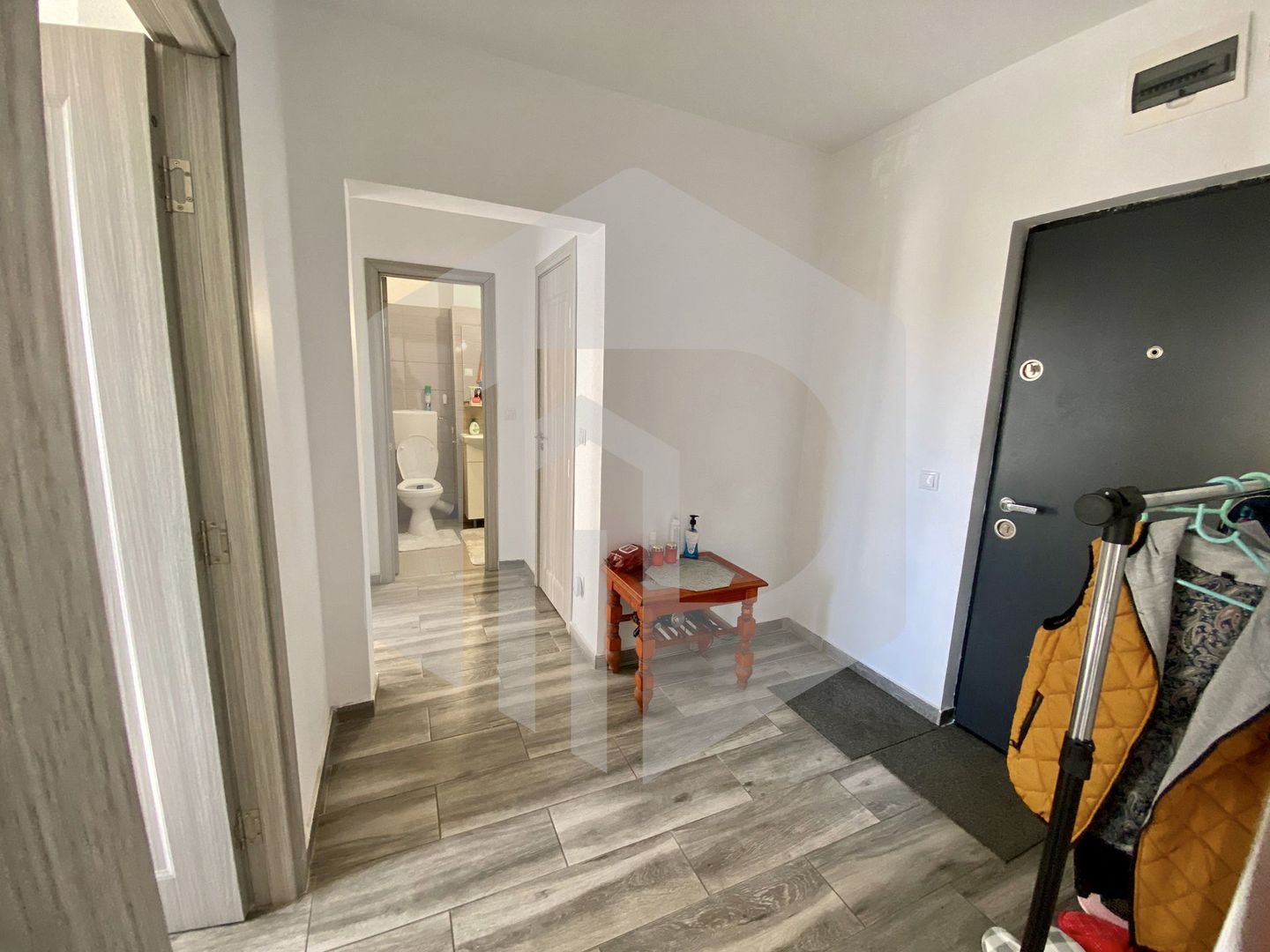Apartament 2 camere decomandat+pivnita- Str.Mihai Viteazu- etaj 2 - Poză 5