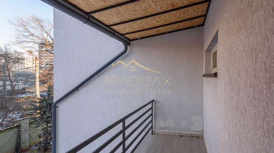 Vila ***400mp*** + Curte Proprie // zona Aviației - Poză 12