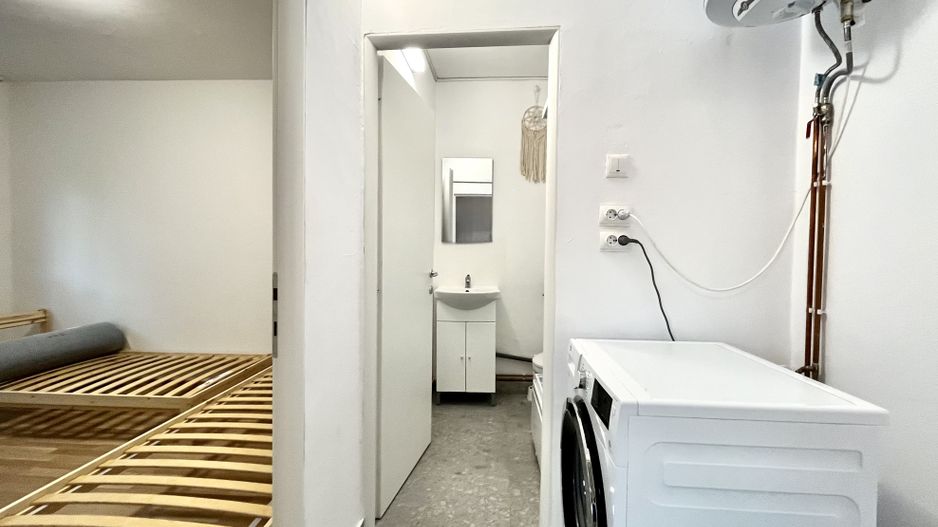 Apartament 3 camere, 2 bai, etajul 1,  in  zona Aradului - Piața Verde - Poză 7