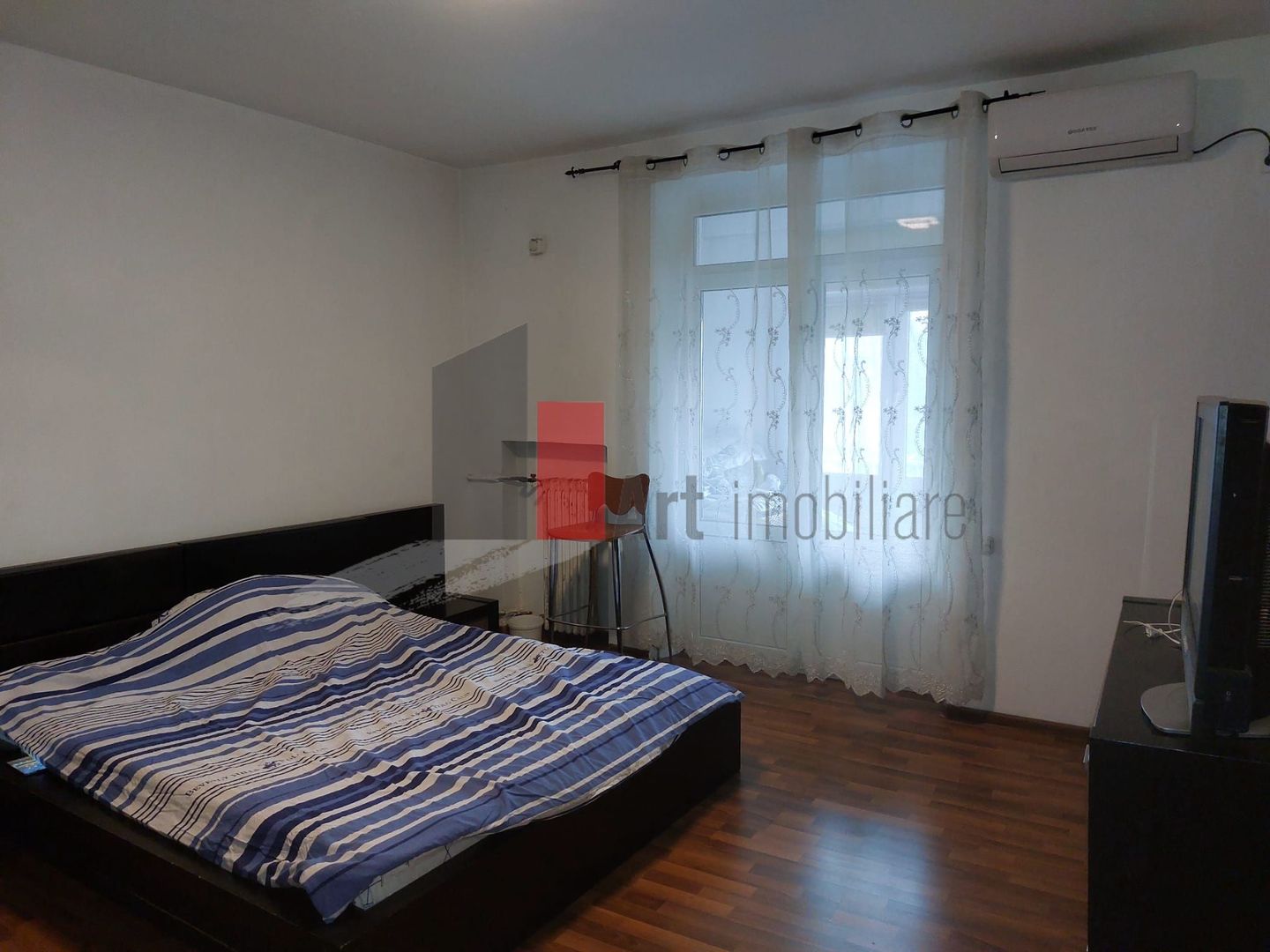 Apartamentul "SUPERMETO", pozitie foarte buna, amenajat - Poză 5