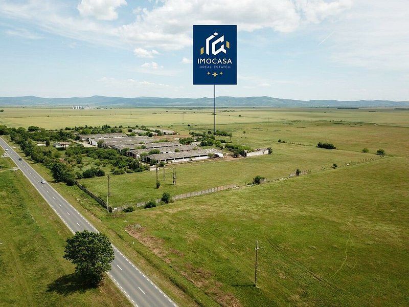 Hale depozitare, grajd, Curte betonata, Horia Jud. Arad - Poză 3