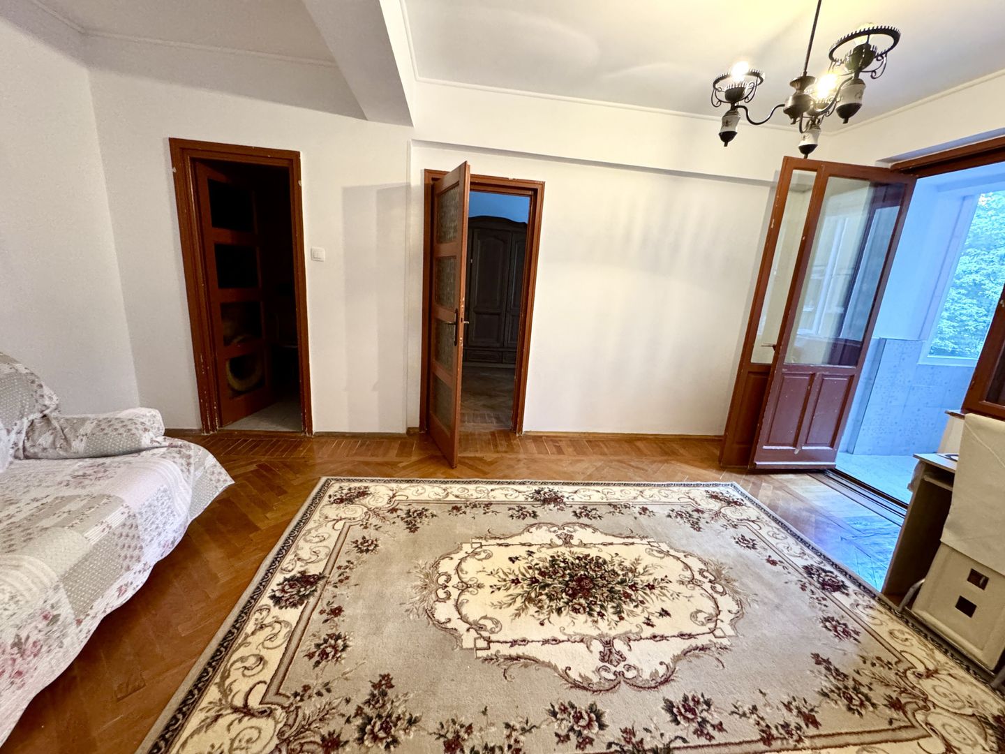 Apartament doua camere - Piața Romana - Poză 1