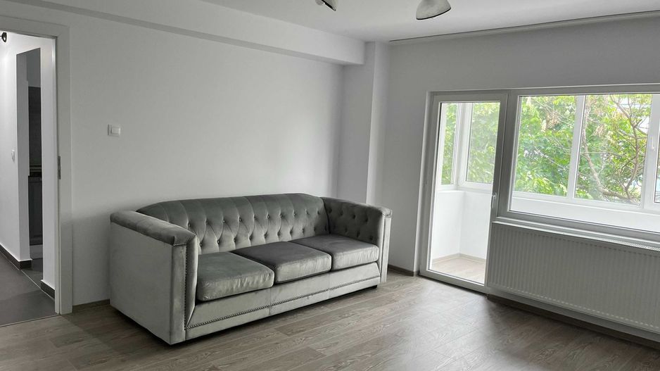 Aviatiei Promenada - Poză 3