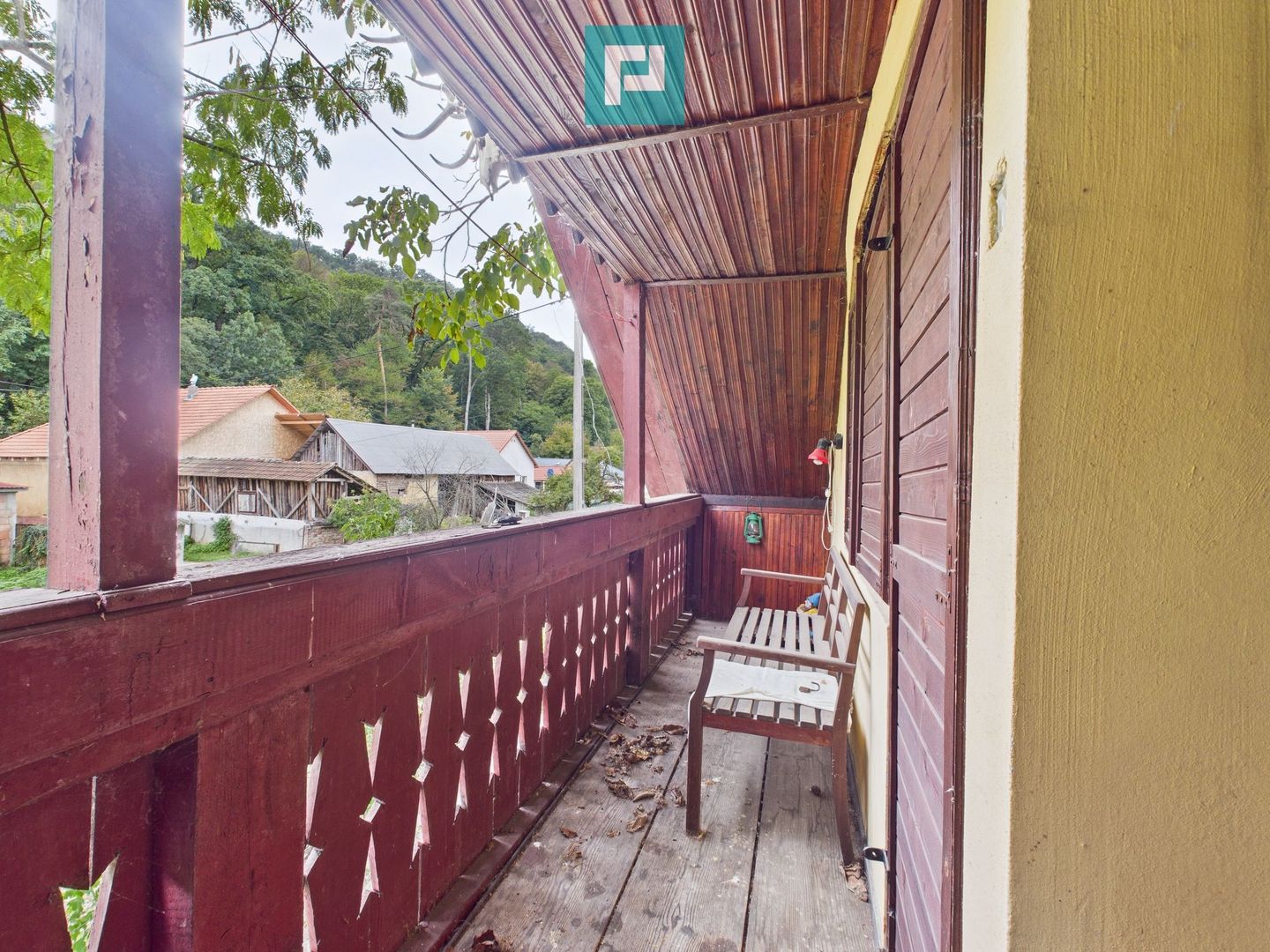 Casă de vacanță cu teren  în Lipova - Poză 4