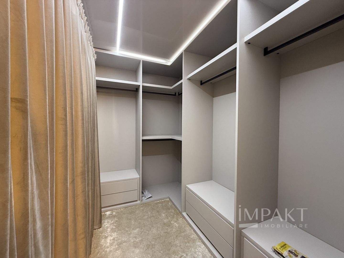 Cvadruplex  4 camere cu garaj in cartierul Buna Ziua ! - Poză 21