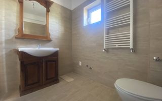 Liniste si confort! Vanzare casa la cheie, luminoasa in Priseaca! - Poză 8