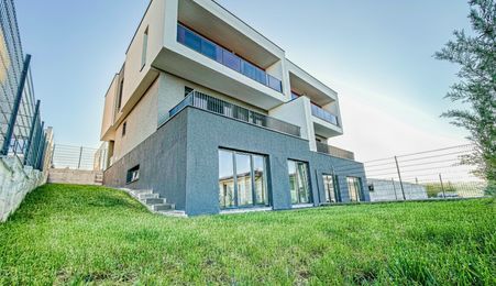 Casă modernă PREMIUM de tip duplex în Florești zona Centurii de Sud